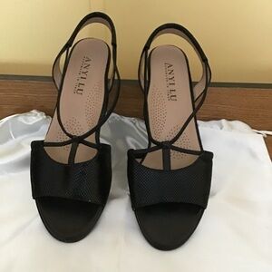 Anyi Lu black sandals,  Lina wedge slingback Open-toe